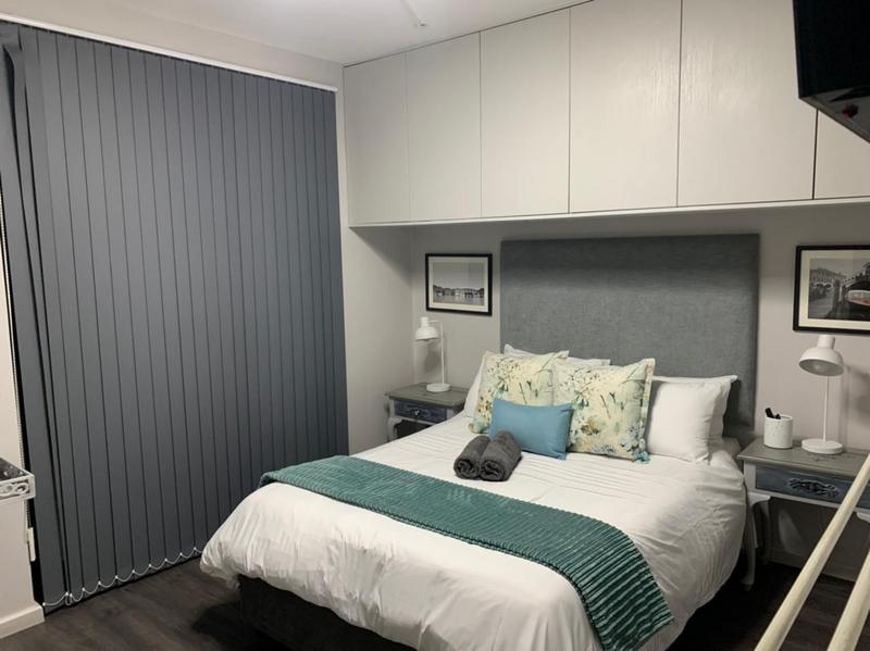 2 Bedroom Property for Sale in Santos Bay Western Cape